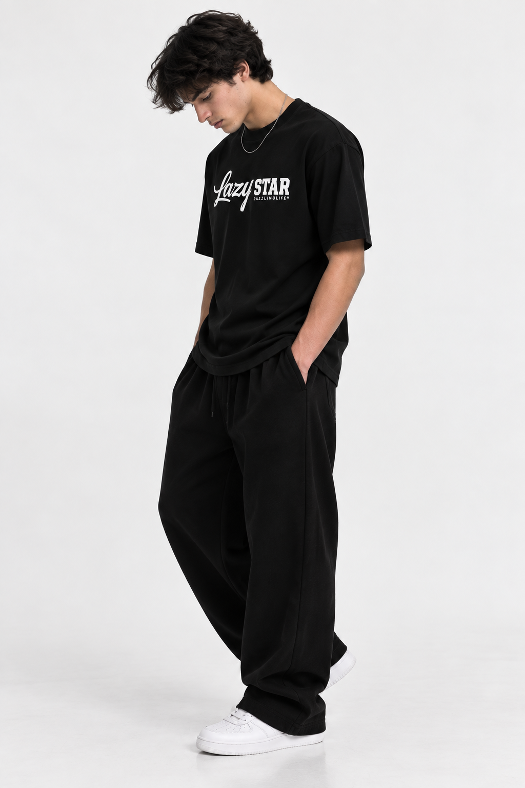 GRAPHIC PRINT T-SHIRT